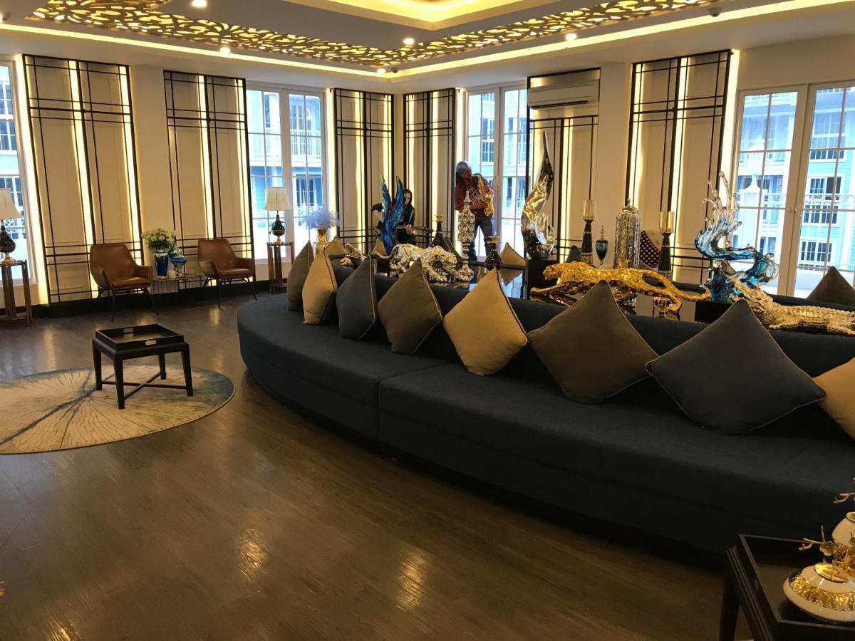 Grand Florida芭提雅带免费游泳池温泉和健身房和办公区水上花园公寓e208 Наджомтьєн Екстер'єр фото