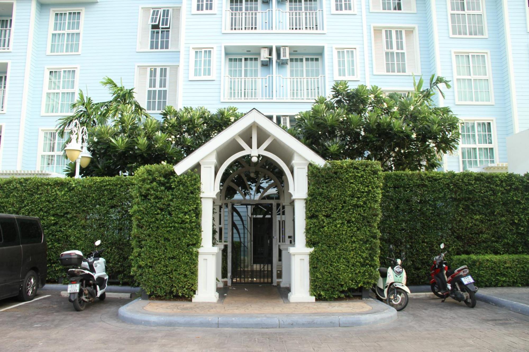 Grand Florida芭提雅带免费游泳池温泉和健身房和办公区水上花园公寓e208 Наджомтьєн Екстер'єр фото